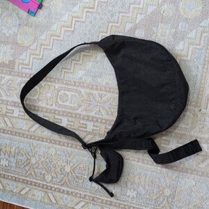BAGGU Medium Nylon Crescent Bag in Black with Bag Charm